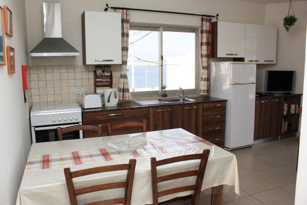 Fiesta Apartment Seaview Mellieħa Exteriör bild