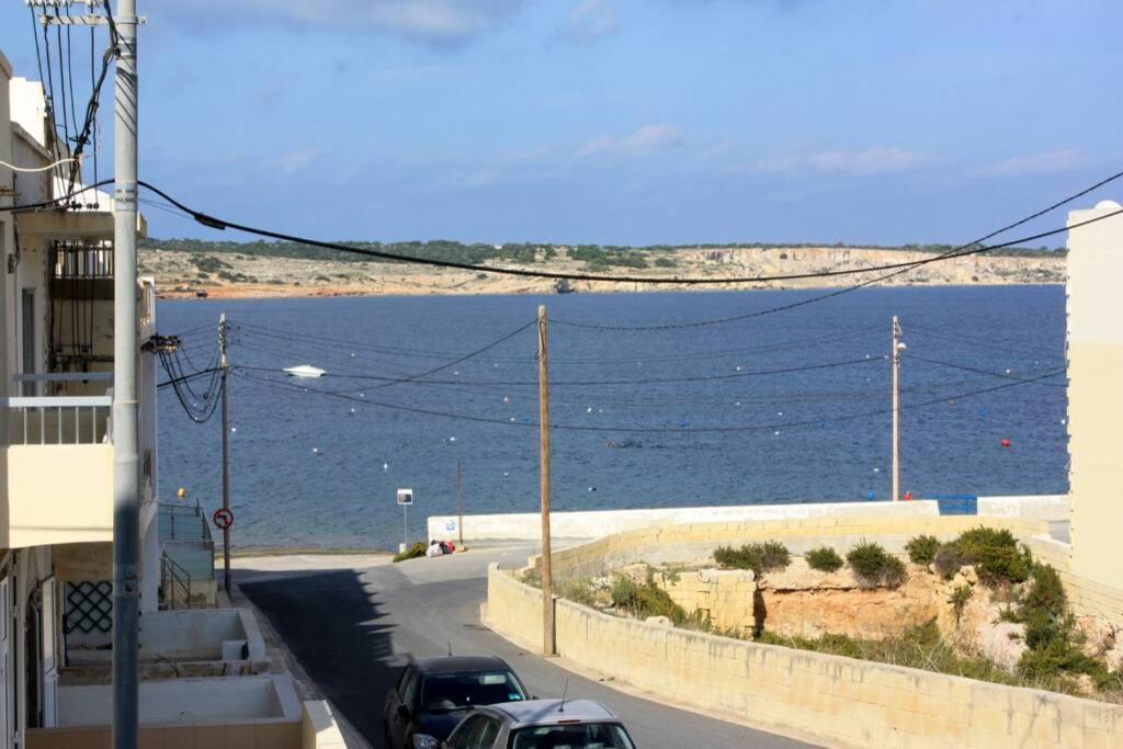 Fiesta Apartment Seaview Mellieħa Exteriör bild